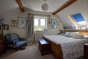 Elcombe Barn_Bedroom One- click for photo gallery